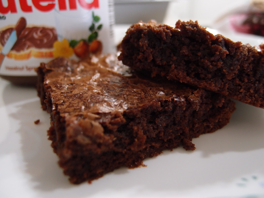 Nutella Brownie Explosion! – Warm Toasty Muffins