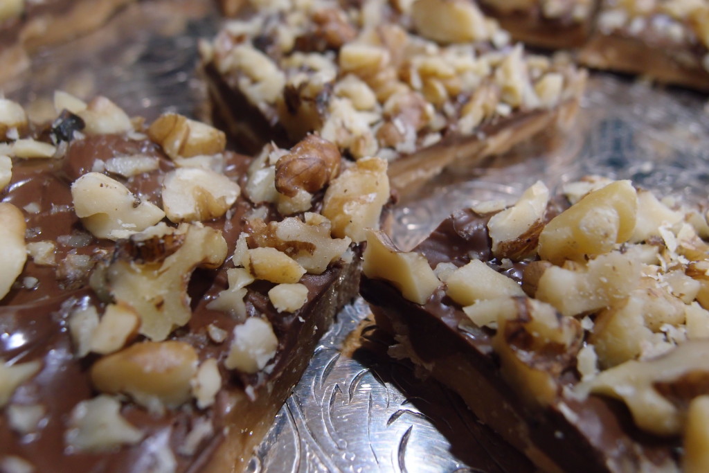 Look at all this New Years toffee deliciousness. Just me and my walnut toffee crew.